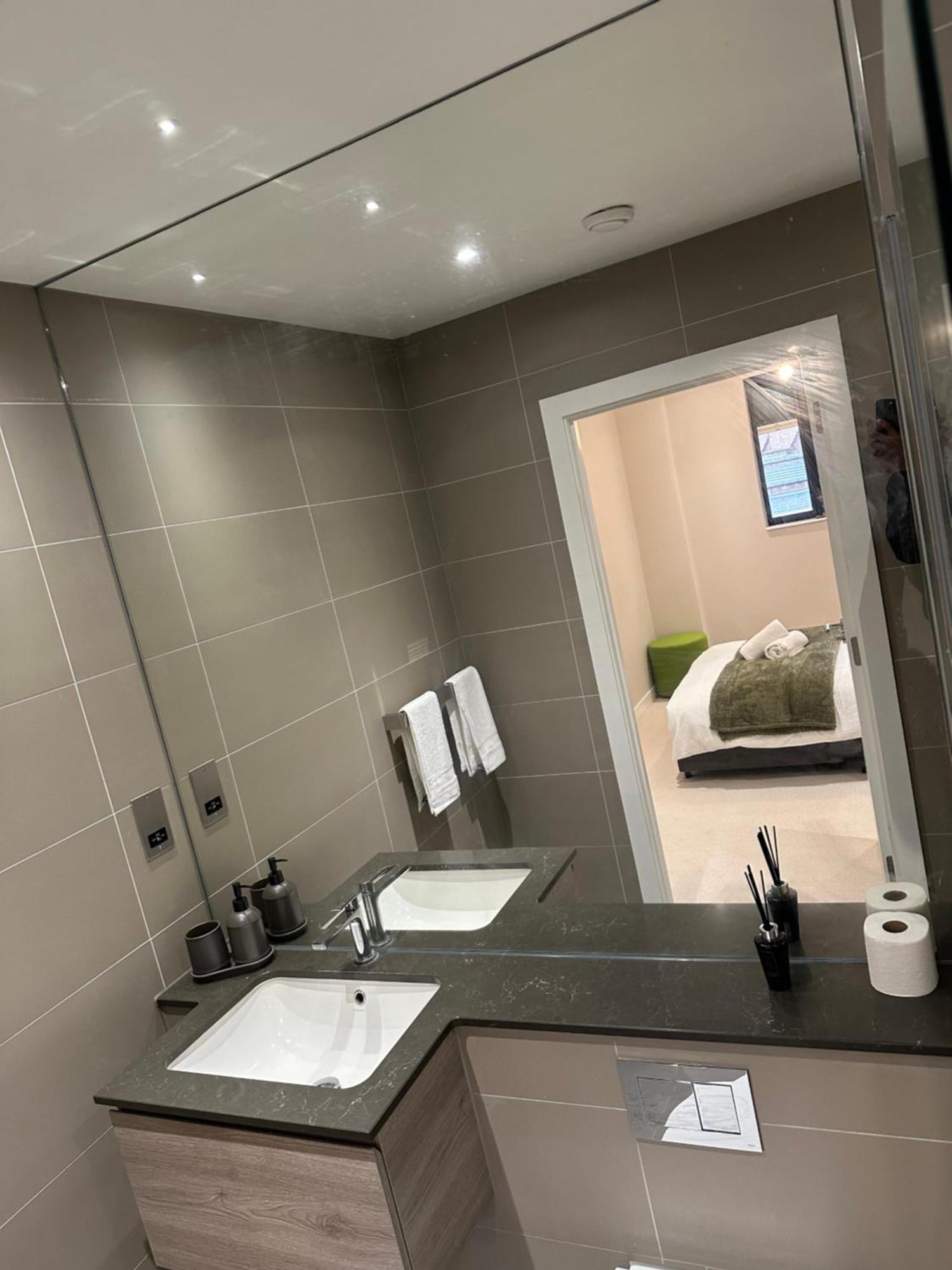 Richardson Deluxe Apartments London Luaran gambar