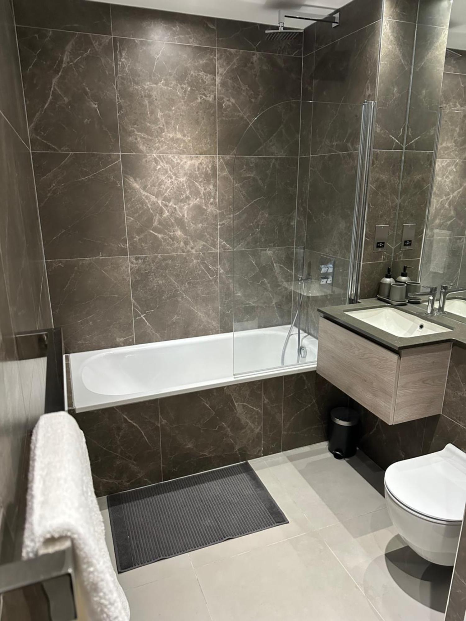 Richardson Deluxe Apartments London Luaran gambar